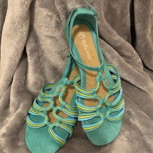 Flat colorful sandal in suede (11C or 11W) - NEW